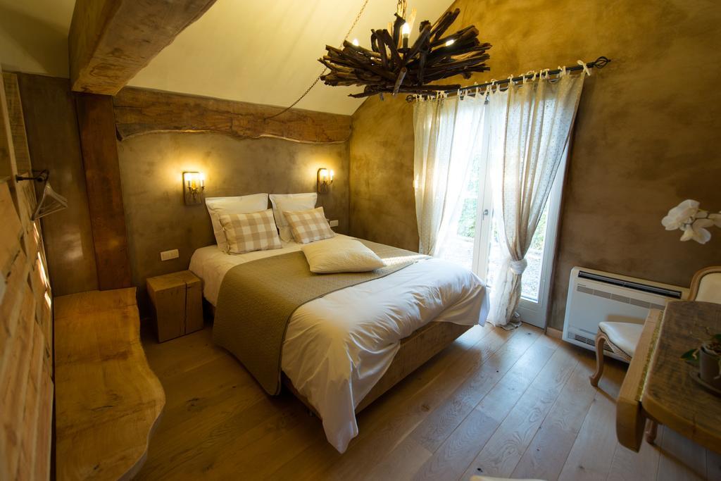 Les Chambres Du Vivier, Chambres D'Hotes Et Gite - A 100M - Дюрби Стая снимка